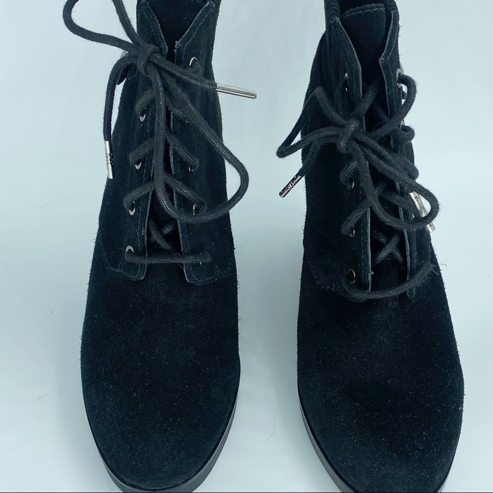 Michael Kors NWOT Black Carrigan Suede Bootie - Picture 5 of 8